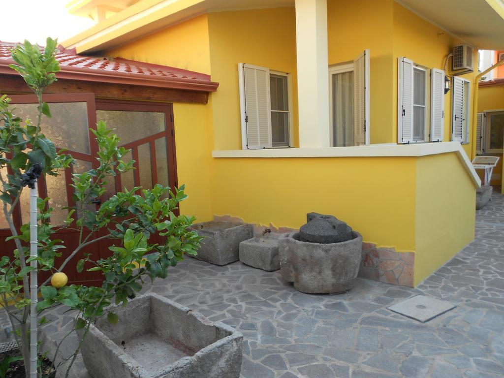 B&B Terre Del Sinis Càbras Rom bilde