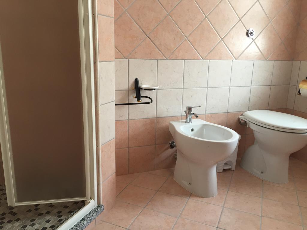 B&B Terre Del Sinis Càbras Rom bilde