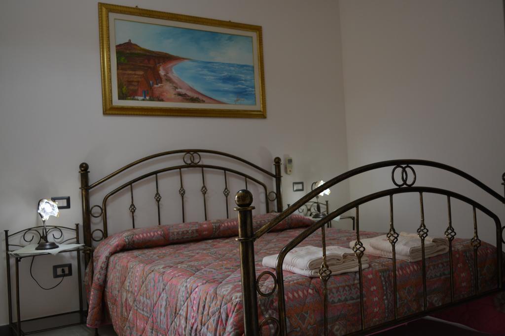 B&B Terre Del Sinis Càbras Eksteriør bilde
